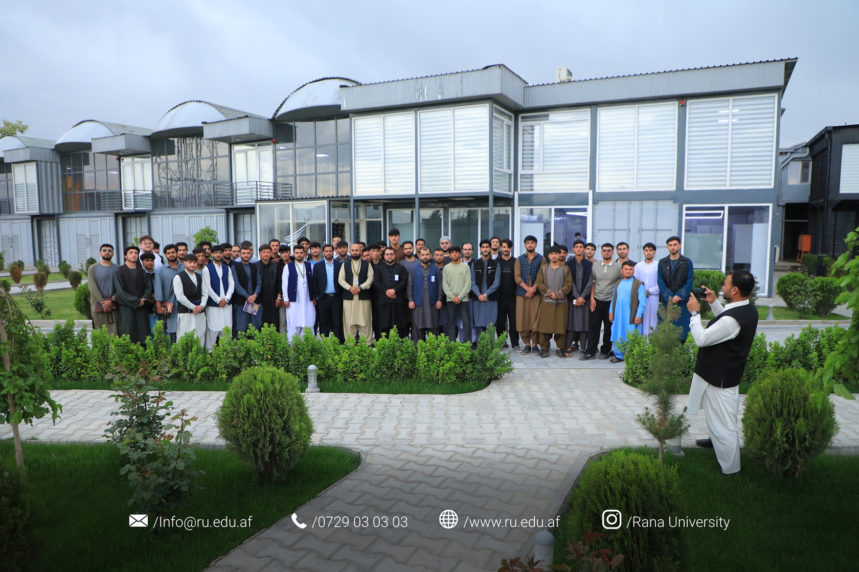 بازدید محصلان پوهنځی کمپیوترساینس از شرک Asia Consultancy Group (ACG)