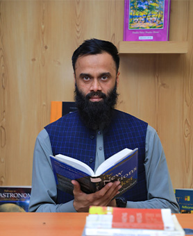 نصیر احمد همکار